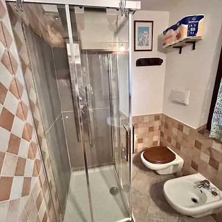 בית נופש Ginepro Blu *